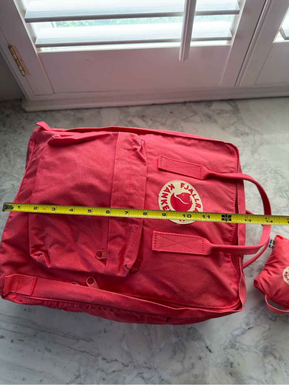 Fjallraven Kånken Backpack in Coral Red + Rain coat (Retail $95 + $25) - Picture 4 of 7